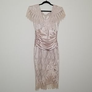 Cachet Vintage Champagne Formal Dress 7/8